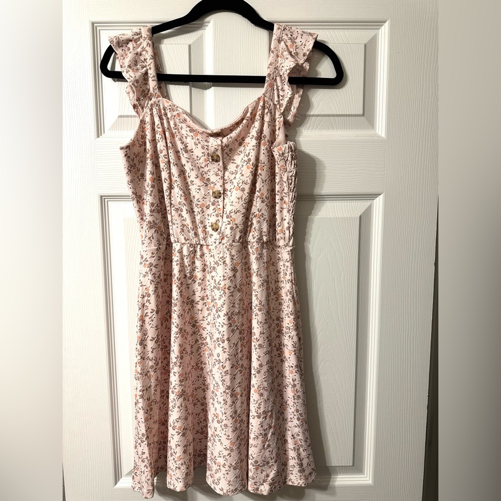Size Large Light Pink Floral Ruffle Sleeve Tank Dress